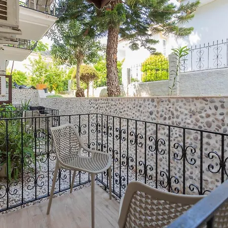 Bronze Bed & Breakfast Öludeniz