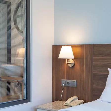 Bronze 3* אולודניץ