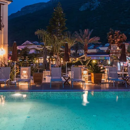 Bronze Hotel 3*