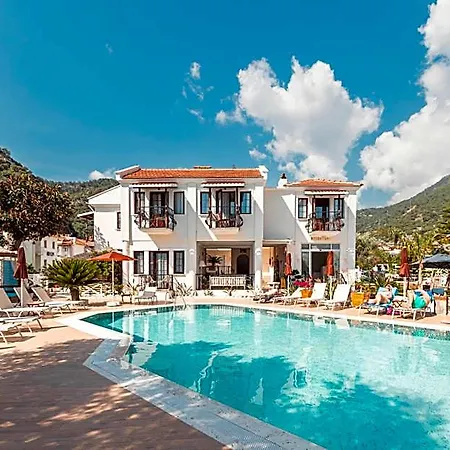 Bronze Hotel 3*