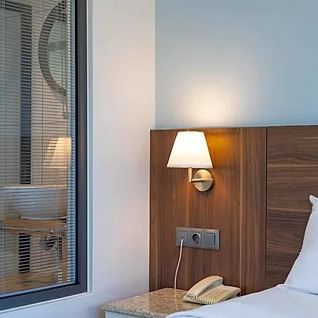 Hotel Bronze 3*